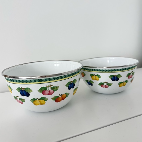 Villeroy & Boch Other - Villeroy & Boch Vintage SET OF TWO French Garden Metal serving Mixing Bowls